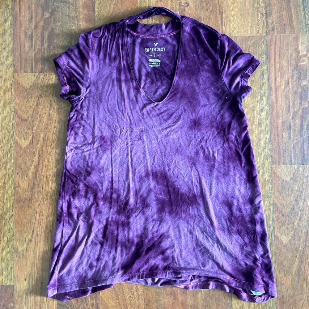 American Eagle XS T-Shirt